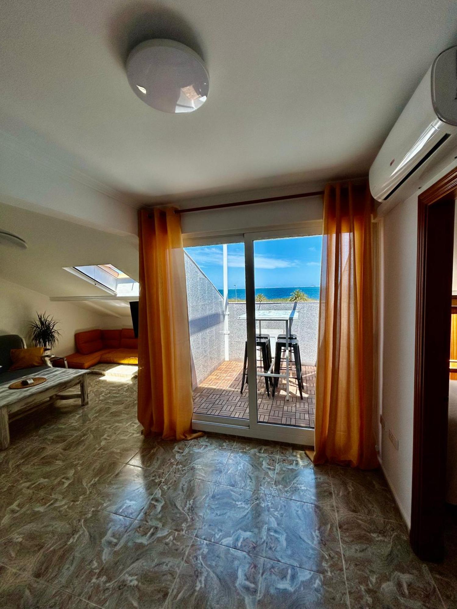 Apartamentos Oasis De Calma 로스알카자레스 외부 사진